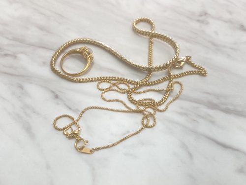 静岡県駿河区付近で金の高価買取なら買取おりづる静岡ドン・キホーテパウSBS通り店におまかせください！