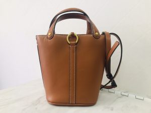 横浜市南区井土ヶ谷で【トリーバーチ（TORYBURCH）買取】おすすめのリサイクルショップ！買取おりづる横浜弘明寺店です！