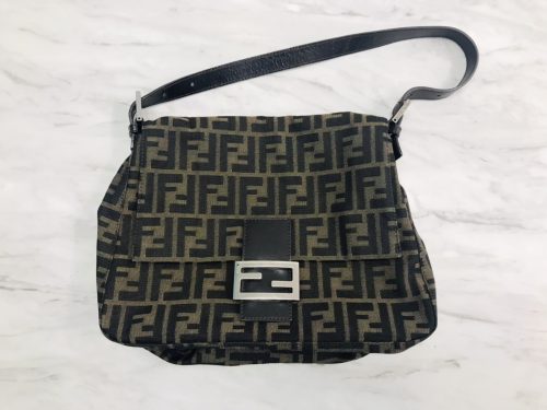 横浜市南区弘明寺で【フェンディ（FENDI）買取】ブランド品を売るなら買取おりづる横浜弘明寺店へ！