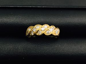 港南区上大岡で【金、プラチナ】貴金属の買取ならリサイクルショップ買取おりづる横浜弘明寺店へお任せください！