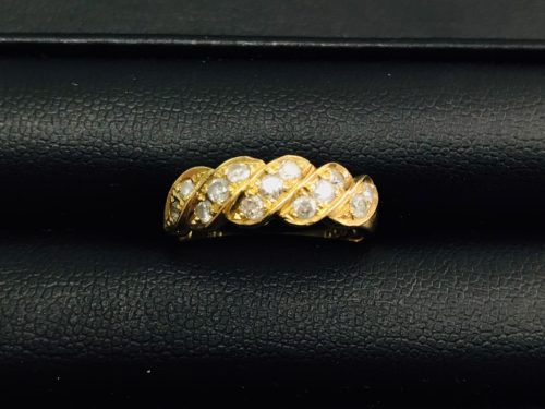 港南区上大岡で【金、プラチナ】貴金属の買取ならリサイクルショップ買取おりづる横浜弘明寺店へお任せください！