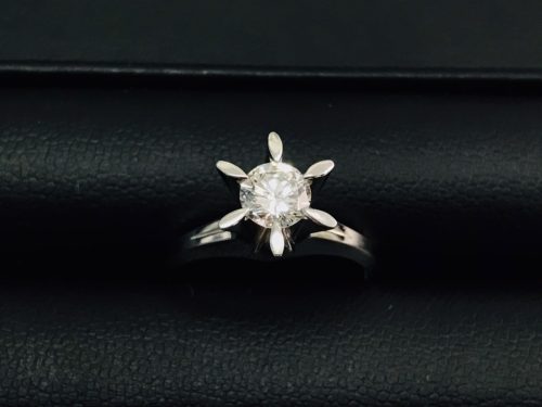 横浜市南区井土ヶ谷で【ダイヤモンドの買取】なら！リサイクルショップ買取おりづる横浜弘明寺店にお任せください！！