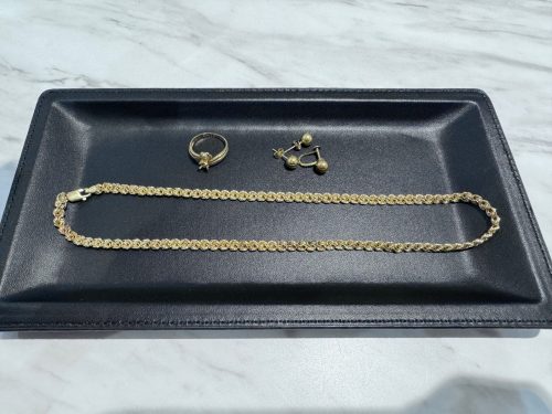 静岡市駿河区で【金・貴金属  買取 】金の高価買取するなら買取おりづる静岡ドン・キホーテパウSBS通り店がおすすめ♪