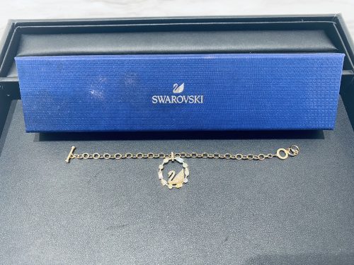 横浜市青葉区でスワロフスキー社アクセサリーの買取なら買取おりづる横浜青葉店にお任せください！