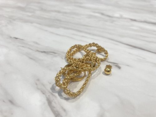 静岡県駿河区付近で金の高価買取なら買取おりづる静岡ドン・キホーテパウSBS通り店におまかせください！