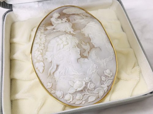 横浜市南区弘明寺で【金、プラチナ】貴金属の買取ならリサイクルショップ買取おりづる横浜弘明寺店へお任せください！