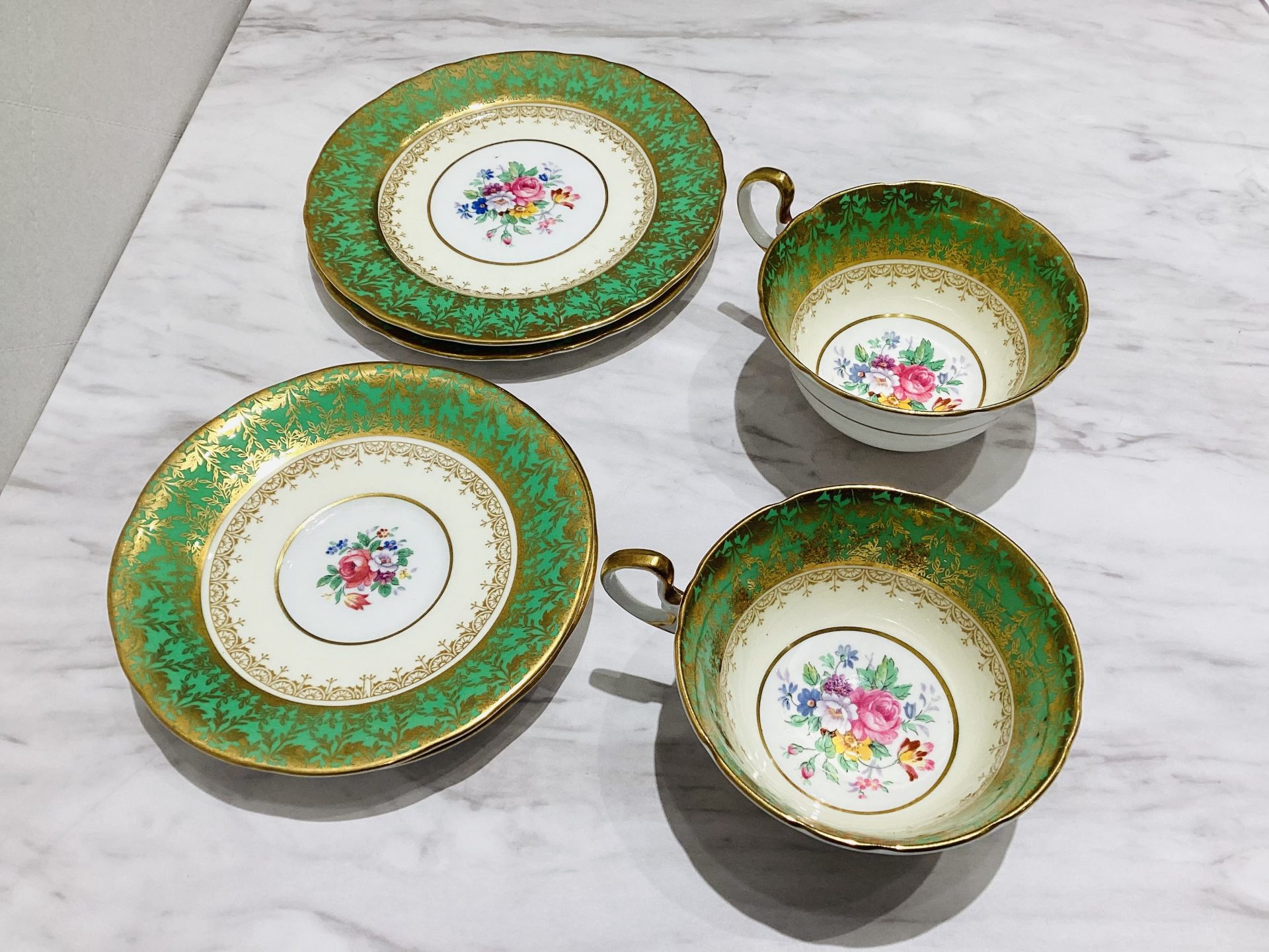 横浜市上大岡で【ブランド食器】を売るなら上大岡から電車で5分弘明寺駅徒歩2分の買取おりづる横浜弘明寺店へ!