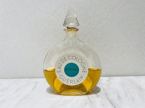 横浜市南区弘明寺で化粧品、香水などの買取ならリサイクルショップ買取おりづる横浜弘明寺店にお任せください！