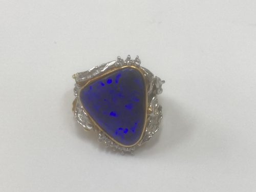 横浜市青葉区付近でアクセサリーを売るなら買取おりづる横浜青葉店にお任せください！！