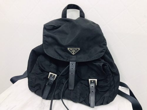 横浜市南区井土ヶ谷で【プラダ（PRADA）買取】おすすめのリサイクルショップ！買取おりづる横浜弘明寺店です！