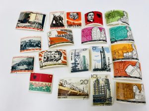 横浜市青葉区で【バラ切手、シート切手、記念切手】の買取!高価買取なら買取おりづる横浜青葉店へ!