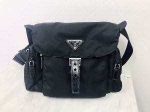 南区井土ヶ谷で【プラダ（PRADA）買取】バッグや財布の買取！リサイクルショップ買取おりづる横浜弘明寺店へ！