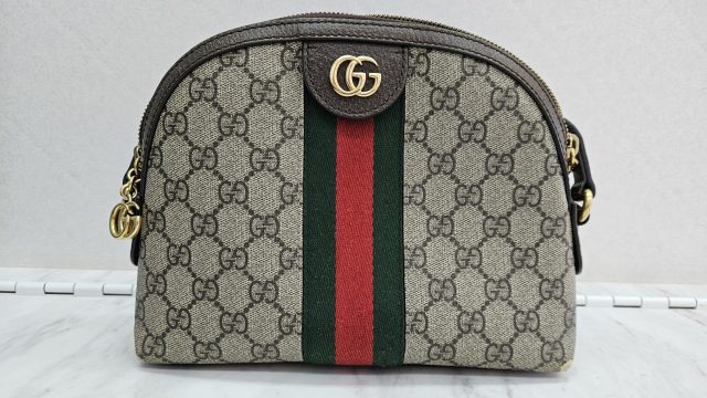 GUCCI グッチ GGマーモント ショルダーバッグ