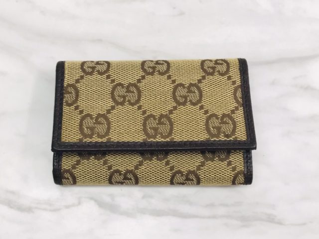 GUCCI GGキャンパス 6連キーケース 04564