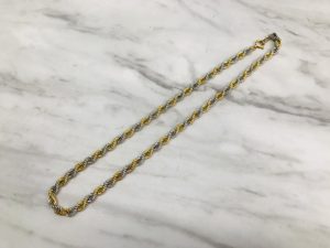 横浜市港南区上大岡で【金、プラチナ】貴金属の買取ならリサイクルショップ買取おりづる横浜弘明寺店へお任せください!