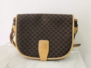 横浜市南区井土ヶ谷で【セリーヌ（CELINE）買取】バッグや財布を売るなら買取おりづる横浜弘明寺店へ！