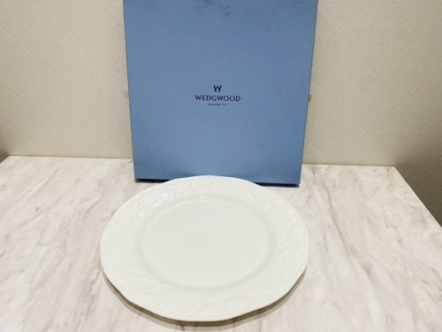 目黒区学芸大学駅で【Wedgwood(ウェッジウッド)】売るなら買取おりづる学芸大学駅前店にお任せください！