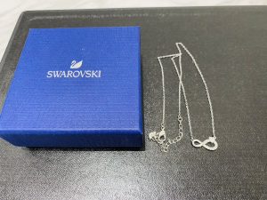 目黒区学芸大学駅でスワロフスキーアクセサリーの買取なら買取おりづる学芸大学駅前店にお任せください！