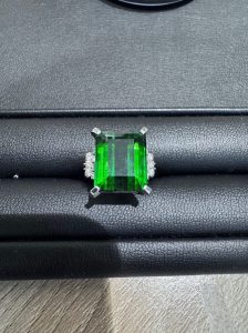 静岡市駿河区で【宝石･ジュエリー 買取 】宝石･ジュエリーの高価買取なら買取おりづる静岡ドン・キホーテパウSBS通り店へ♪