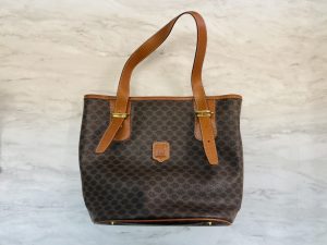 横浜市南区弘明寺で【セリーヌ（CELINE）】バッグや財布の買取！リサイクルショップ買取おりづる横浜弘明寺店へ！