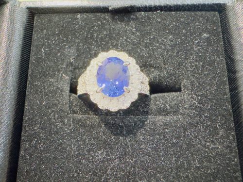 静岡市駿河区で【ジュエリー 買取 静岡 】宝石･ジュエリーの高価買取なら買取おりづる静岡ドン・キホーテパウSBS通り店へ♪