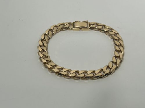 横浜市青葉区で『18金 貴金属』の高額買取なら買取おりづる横浜こどもの国店にお任せください！！