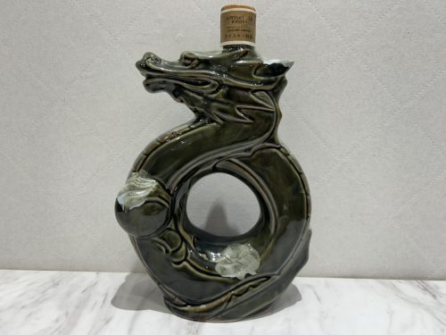 横浜市南区弘明寺でウイスキー、ブランデー、古酒などお酒の買取りなら買取おりづる横浜弘明寺店へ！