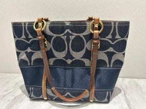 横浜市南区井土ヶ谷で【COACH(コーチ)】の高価買取！リサイクルショップ買取おりづる横浜弘明寺店におまかせください！