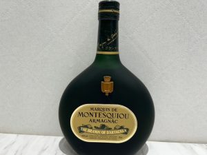 横浜市青葉区で『お酒 古酒』の高額買取なら買取おりづる横浜こどもの国店にお任せください!