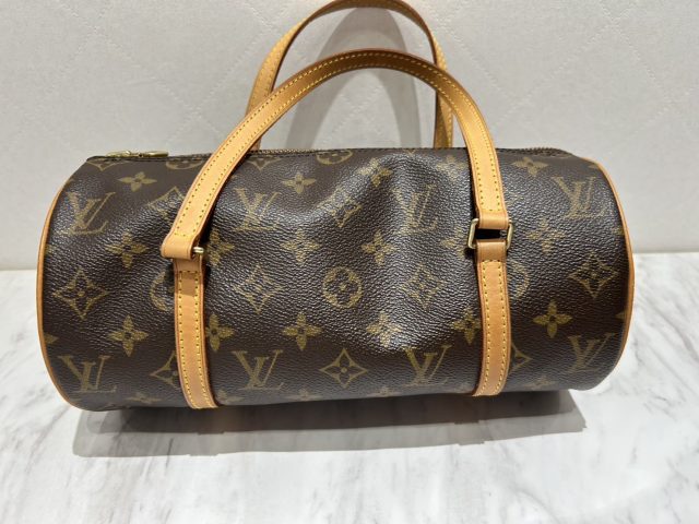 LV ルイヴィトン パピヨン26 M51386 モノグラム　ハンドバッグ