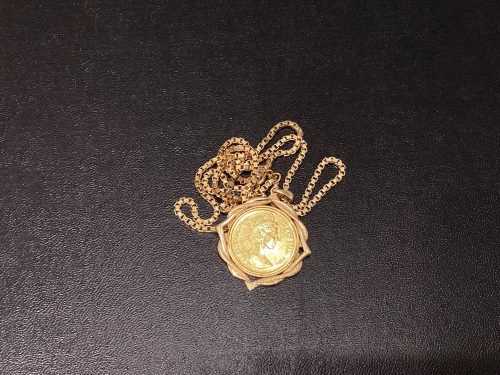 横浜市青葉区で青葉区で『金 貴金属』の買取なら買取おりづる横浜こどもの国店にお任せください！