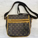 LV モノグラム メッセンジャーPM M40106