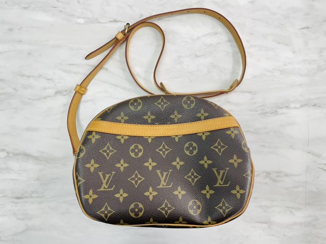 LV モノグラム ブロワ ショルダーバッグ M51221