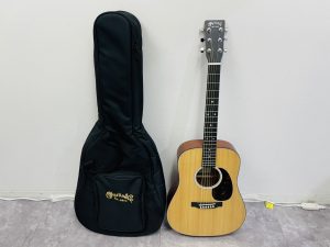 横浜市南区弘明寺で【ギターの買取】楽器の買取ならリサイクルショップ買取おりづる横浜弘明寺店へ!