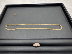 静岡市駿河区で【貴金属  買取 静岡 】貴金属の高価買取なら買取おりづる静岡ドン・キホーテパウSBS通り店へ♪