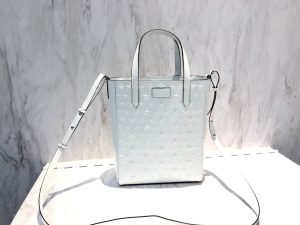 静岡市清水区で【ジミーチュウ 買取 静岡】ジミーチュウの高価買取なら買取おりづる静岡ドン・キホーテパウSBS通り店へ♪