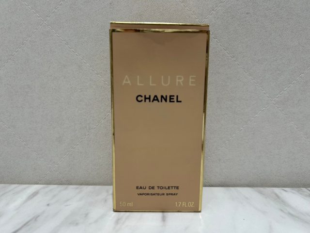 CHANEL シャネル ALLURE