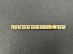町田市成瀬で『貴金属 金 プラチナ』の買取なら買取おりづる横浜こどもの国店にお任せくださいください！