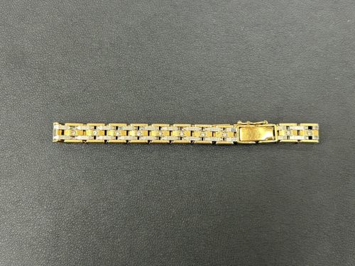 町田市成瀬で『貴金属 金 プラチナ』の買取なら買取おりづる横浜こどもの国店にお任せくださいください！