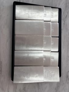 藤枝で【純銀インゴット】売るなら高価買取の買取おりづる藤枝駅前店にお任せください！