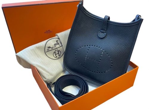 世田谷区でHERMES（ エルメス）買取】エルメスの出張買取なら買取おりづる成城学園前店へ！！