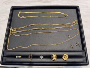 静岡市葵区で【金  買取 静岡 】金の高価買取なら買取おりづる静岡ドン・キホーテパウSBS通り店へ♪