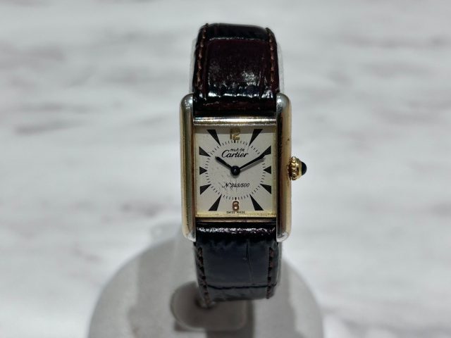 Cartier カルティ エマストタンク 1613 243/500