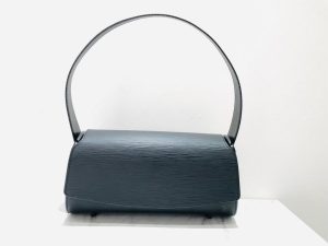 静岡市葵区【ヴィトン 買取 静岡】ヴィトンの高価買取なら買取おりづるドン・キホーテSBS通り店へ