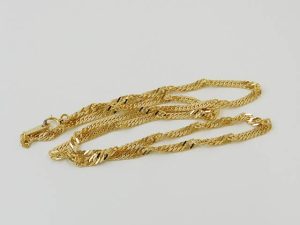横浜市青葉区で『金 貴金属』の高額買取なら買取おりづる横浜こどもの国店にお任せください！