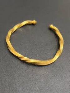 静岡市駿河区で【金/貴金属アクセサリー 買取 静岡】金/貴金属の高価買取なら買取おりづるドン・キホーテSBS通り店へ
