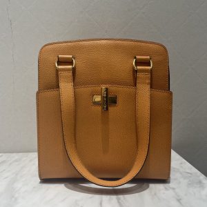 横浜市青葉区で【CELINE セリーヌ】ブランドバッグの買取なら買取おりづる横浜こどもの国店へ!