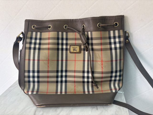 BURBERRY チェック ショルダーバッグ