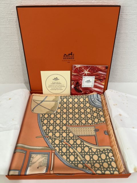 HERMES エルメス カレ90 LES VOITURES A TRANSFORATION 幌の馬車