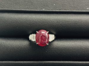 横浜市港南区上大岡で【金、プラチナ】貴金属の買取ならリサイクルショップ買取おりづる横浜弘明寺店へお任せください！